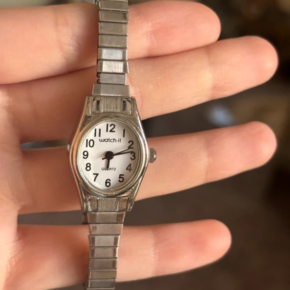 Silver Watch-It Quartz Watch